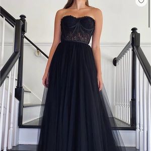 STACEES NEVER WORN NEW WITH TAGS BLACK PROM DRESS SIZE 6 ORIGINALLY $200